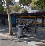 UR-MA-2 - Pza Oques – Psg Sunyer lado Vilaseca dir Pza Joan Rebull